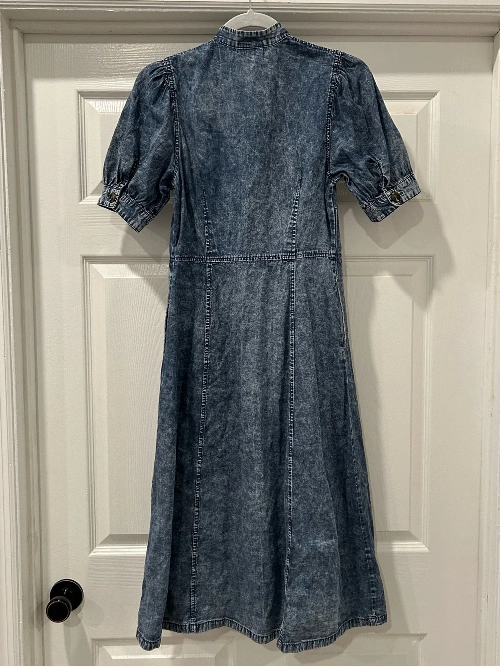 Who What Wear Washed Denim Midi Dress Size XS - Picture 2 of 8